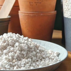 Pesty perliitti by DigiGarden 2,5/5L