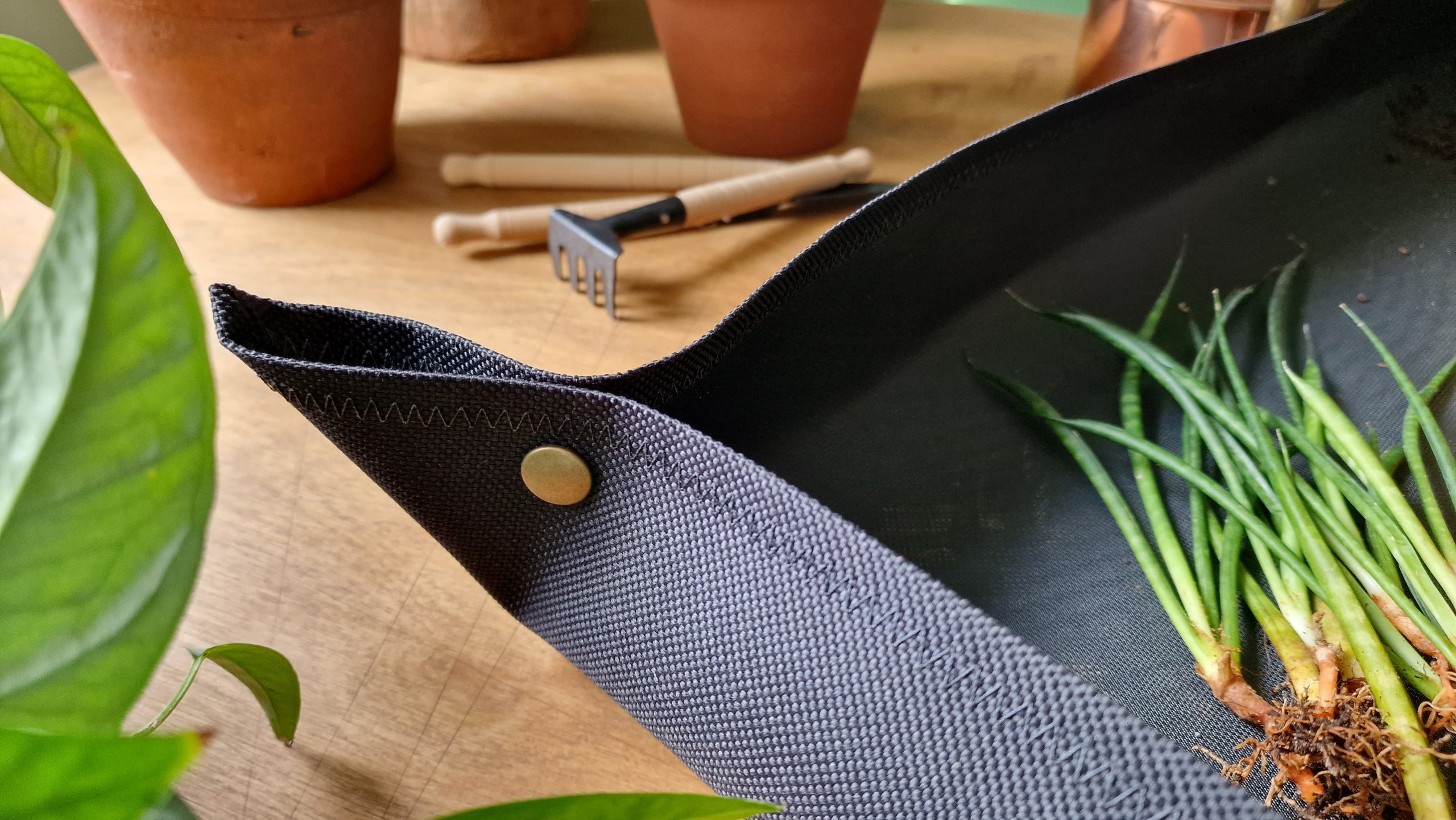 Mullanvaihtomatto by DigiGarden musta L - Image 3